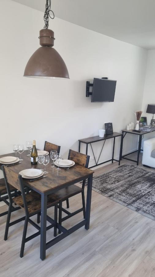 Appartement Luxueux Dans Maison Bourgeoise Parisienne Levallois-Perret Extérieur photo