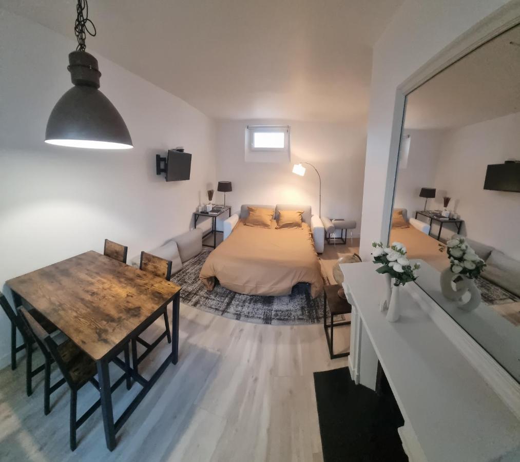 Appartement Luxueux Dans Maison Bourgeoise Parisienne Levallois-Perret Extérieur photo